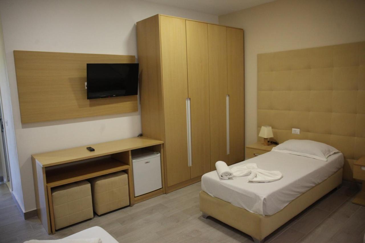 Freskia Resort Velipojë Extérieur photo