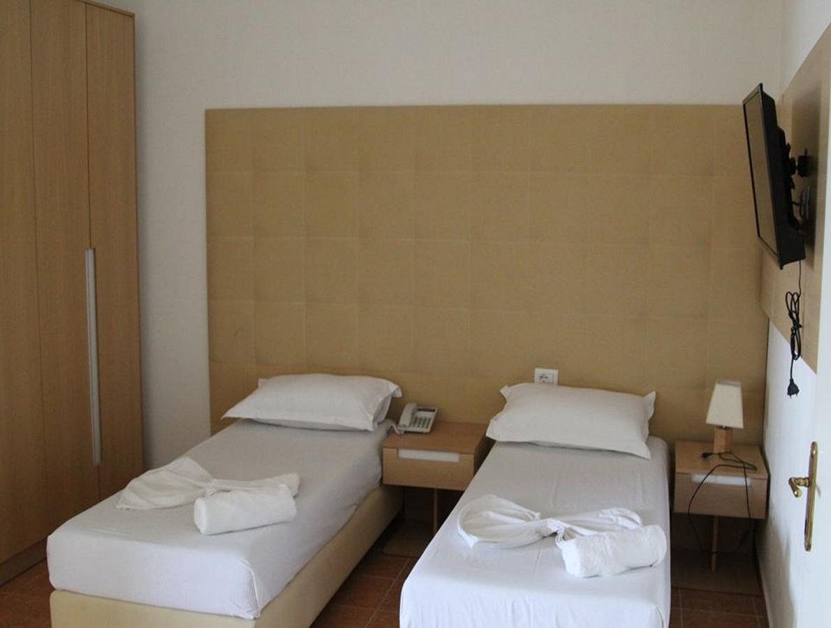 Freskia Resort Velipojë Extérieur photo
