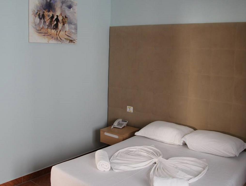 Freskia Resort Velipojë Extérieur photo